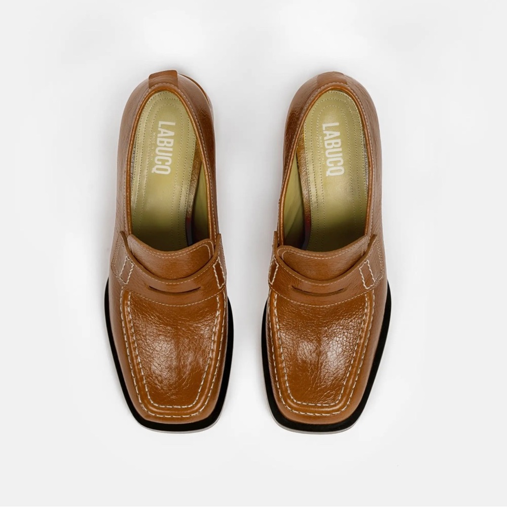 Size 39/9 Labucq Kitty Loafer in Cognac BRAND NEW / NWT perfect autumn vibes.